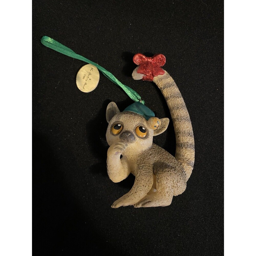 Danbury Mint Lemur Baby Animal Ornament